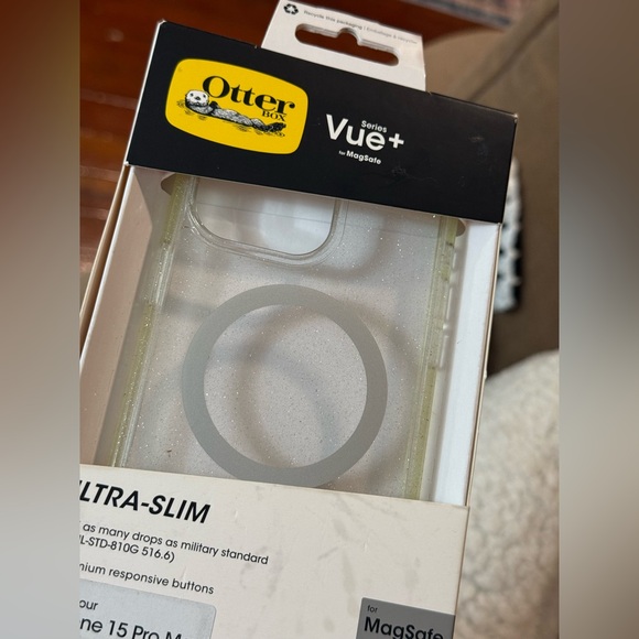 Otterbox Vue+ iPhone 15 pro max case- clear glitter - Picture 3 of 3